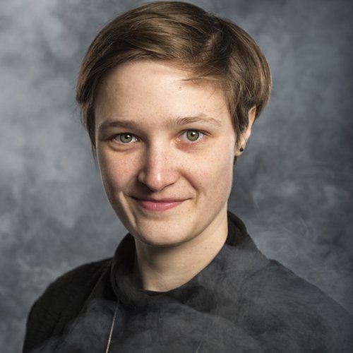 Marie Van den Broeck